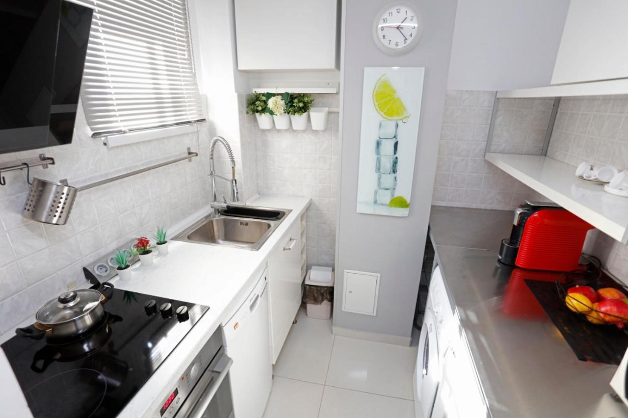 Gorgeous 2 Bedroom Duplex In City Center بوخارست المظهر الخارجي الصورة