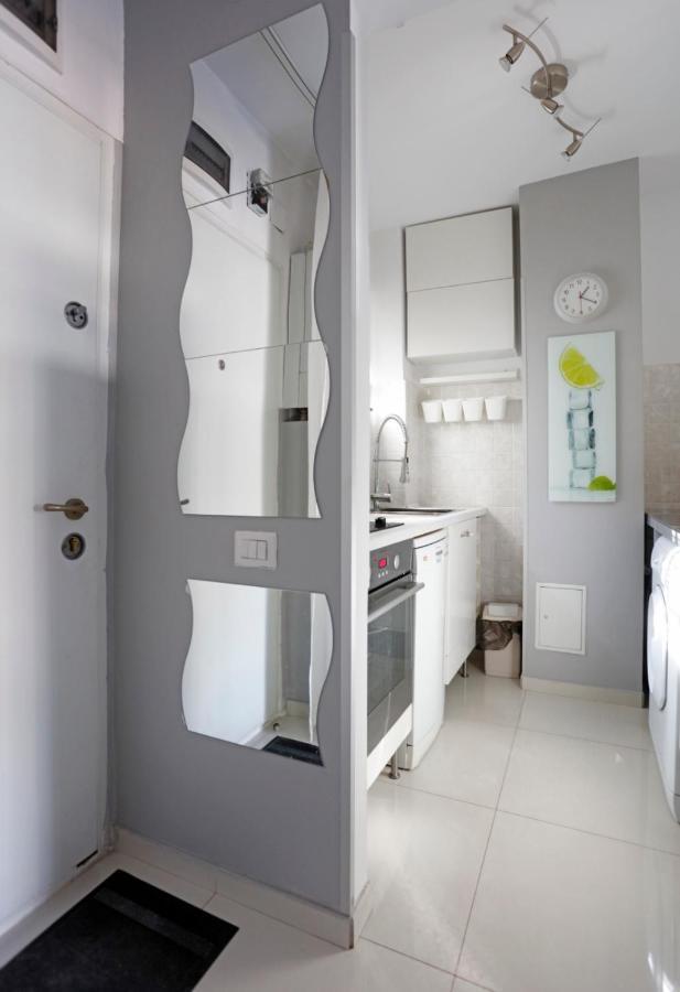 Gorgeous 2 Bedroom Duplex In City Center بوخارست المظهر الخارجي الصورة