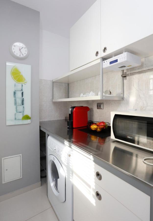 Gorgeous 2 Bedroom Duplex In City Center بوخارست المظهر الخارجي الصورة